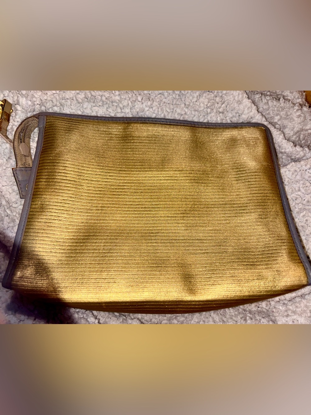 Vintage YSL Yves Saint Laurent Gold Toiletry Pouch/Crossbody Bag - Picture 4 of 11